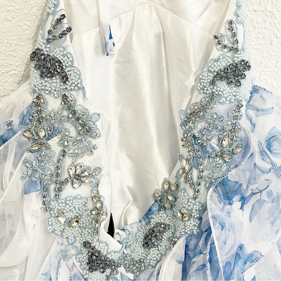 NWT Mac Duggal Floral Lace Up Tie Back Ruffle Shoulder Embellished Gown - Picture 13 of 15